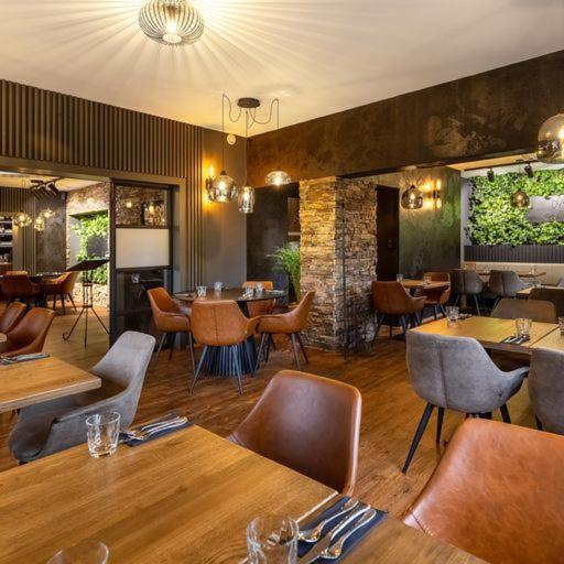 Garden Restaurant & Pension Пардубице Экстерьер фото